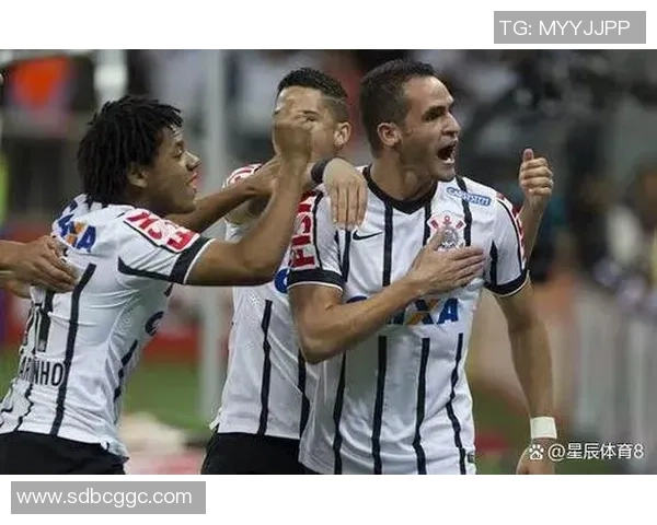 巴乙福塔雷萨主场迎战欧斯特全力争胜展现实力 巴乙福塔雷萨主场迎战欧斯特全力争胜展现实力